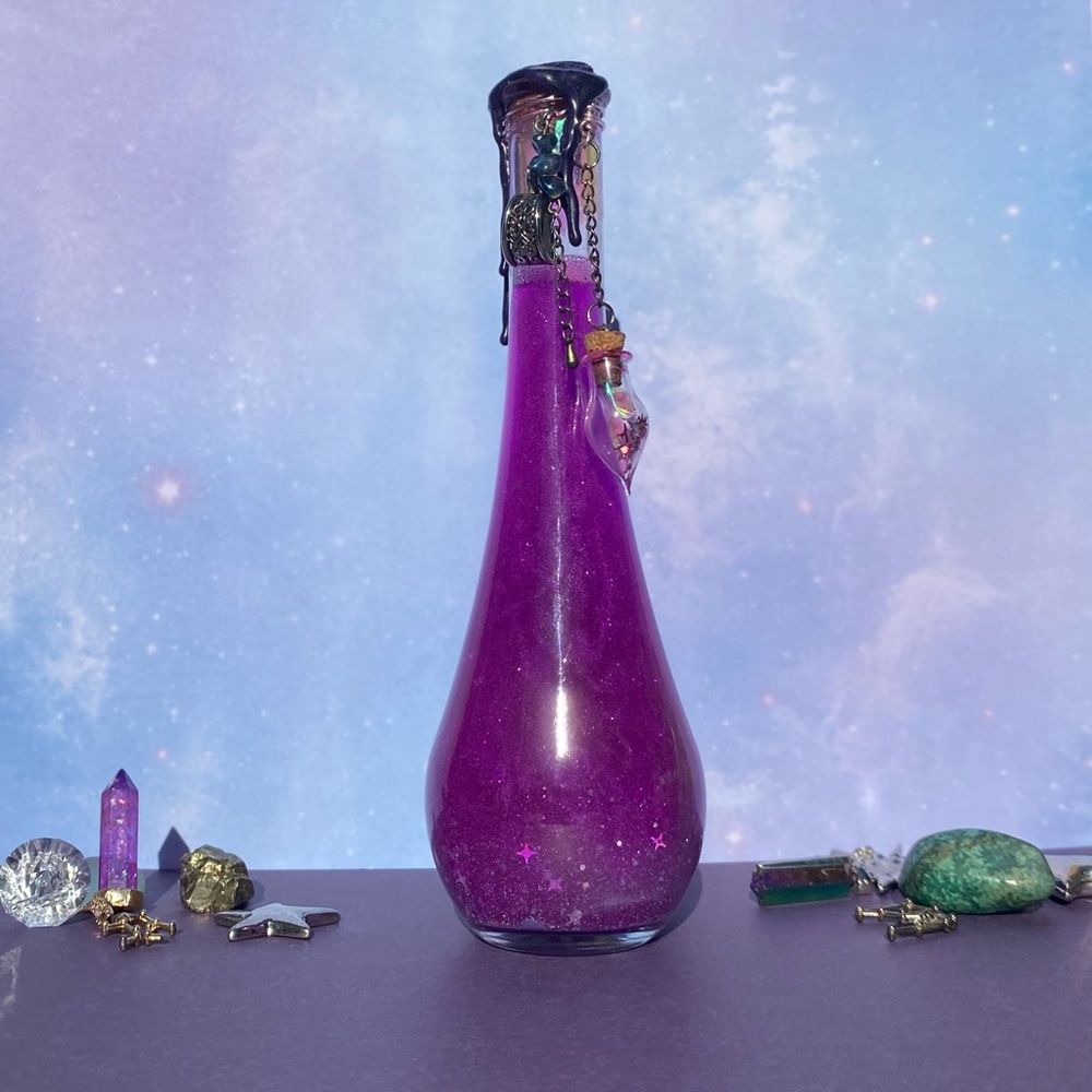 Celestia—Cosmic Fantasy Potion Bottle | Star-Themed Collectible, DnD Prop